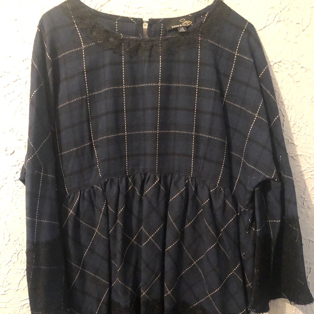 Susan betro blue plaid dress top